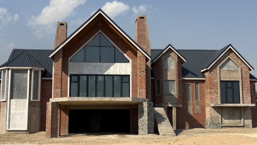 4 Bedroom Property for Sale in Groot Brakrivier Central Western Cape